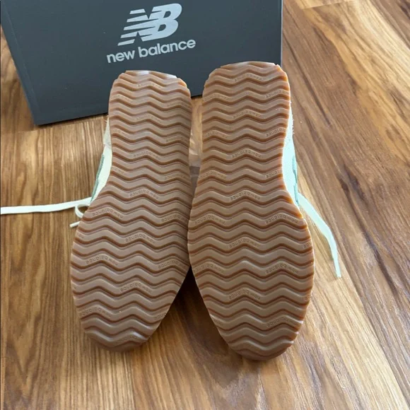 New Balance 471 NWT - Picture 2 of 5